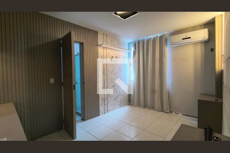 Suíte  de apartamento à venda com 3 quartos, 80m² em Recreio dos Bandeirantes, Rio de Janeiro