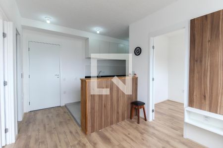 Sala de apartamento para alugar com 2 quartos, 38m² em Jardim Helena, São Paulo