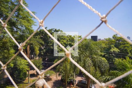 Sala_Vista  de apartamento para alugar com 2 quartos, 100m² em Bela Vista, Porto Alegre