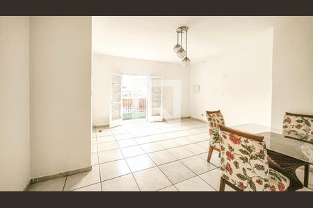 Sala de casa para alugar com 3 quartos, 160m² em Jardim dos Lagos, São Paulo