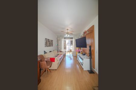 Sala de apartamento à venda com 2 quartos, 70m² em Cristal, Porto Alegre