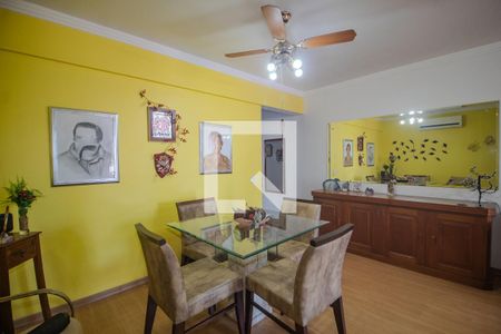 Sala de apartamento à venda com 2 quartos, 70m² em Cristal, Porto Alegre