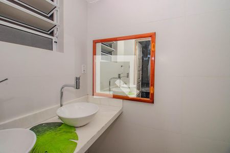 Banheiro da Suíte 1 de apartamento para alugar com 2 quartos, 78m² em Moinhos de Vento, Porto Alegre