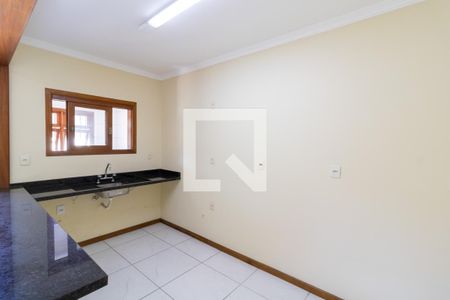 Cozinha de casa à venda com 3 quartos, 140m² em Espírito Santo, Porto Alegre