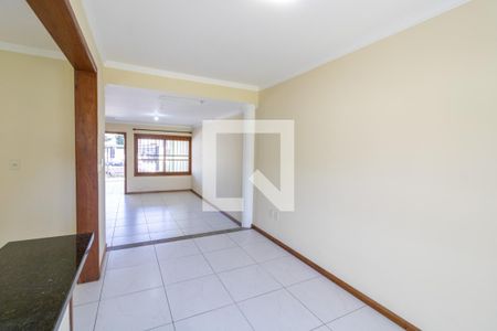 Sala de casa à venda com 3 quartos, 140m² em Espírito Santo, Porto Alegre