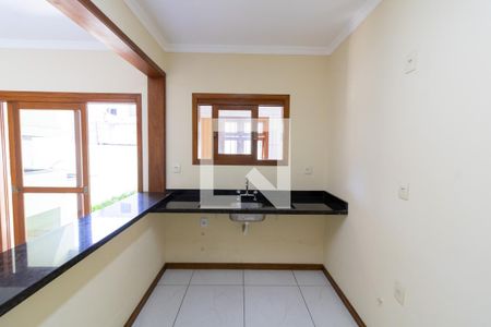 Cozinha de casa à venda com 3 quartos, 140m² em Espírito Santo, Porto Alegre