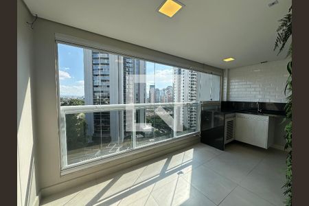 Varanda da Sala de apartamento para alugar com 2 quartos, 67m² em Empresarial 18 do Forte, Barueri