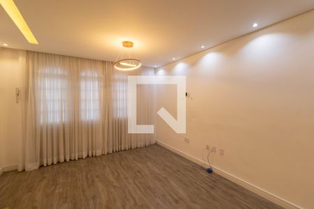 Sala de casa para alugar com 4 quartos, 139m² em Jardim Brasilia, São Paulo