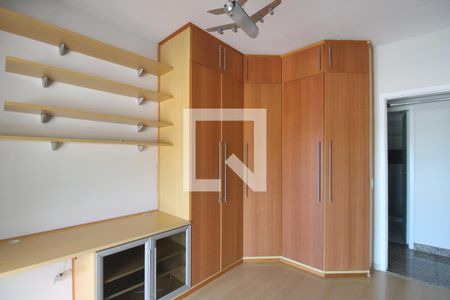 Quarto 1 de apartamento para alugar com 3 quartos, 145m² em Jacarepaguá, Rio de Janeiro