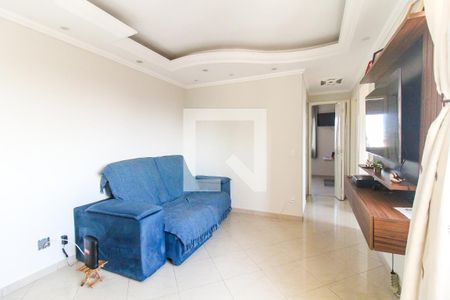 Sala de apartamento à venda com 3 quartos, 53m² em Vila Carmosina, São Paulo