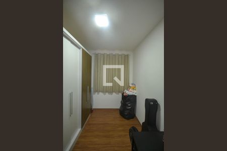 Quarto 1 de apartamento para alugar com 2 quartos, 49m² em Moquetá, Nova Iguaçu