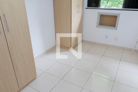 Quarto 1 de casa de condomínio para alugar com 2 quartos, 48m² em Campo Grande, Rio de Janeiro