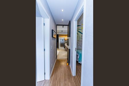 Corredor de apartamento à venda com 3 quartos, 107m² em Vila Albertina, São Paulo