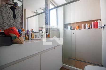 Banheiro Suite de apartamento à venda com 4 quartos, 156m² em Tijuca, Rio de Janeiro