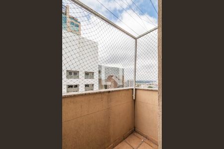 Apartamento para alugar com 2 quartos, 75m² em Alphaville Industrial, Barueri