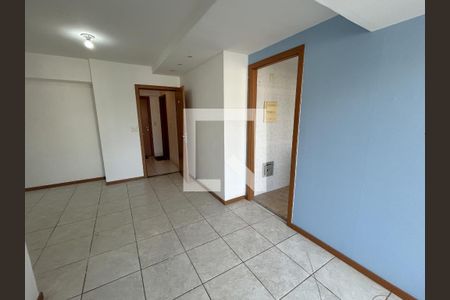 Sala de apartamento para alugar com 2 quartos, 62m² em Praça Seca, Rio de Janeiro