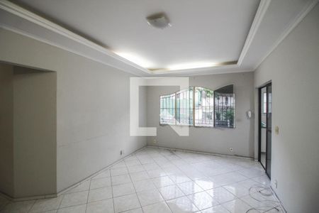 Sala de apartamento para alugar com 2 quartos, 110m² em Centro, Nova Iguaçu