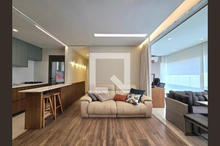 Sala de apartamento à venda com 2 quartos, 74m² em Indianópolis, São Paulo