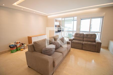 Apartamento para alugar com 4 quartos, 130m² em Santa Terezinha, São Paulo