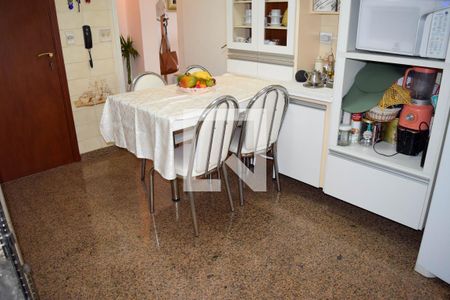 Apartamento para alugar com 3 quartos, 112m² em Vila Gomes Cardim, São Paulo