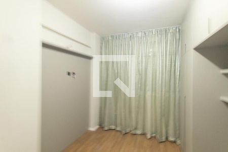 Quarto 1 de apartamento para alugar com 1 quarto, 46m² em Portão, Curitiba