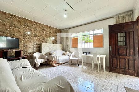 Sala de casa para alugar com 4 quartos, 600m² em Jardim Oriental, São Paulo