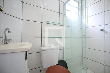 Banheiro de casa para alugar com 1 quarto, 40m² em Cidade Intercap, Taboão da Serra