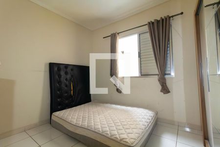 Quarto 1 de casa para alugar com 3 quartos, 175m² em Jardim Textil, São Paulo