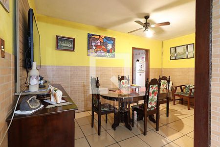 Sala de jantar de casa para alugar com 2 quartos, 51m² em Jardim Sabará, Porto Alegre