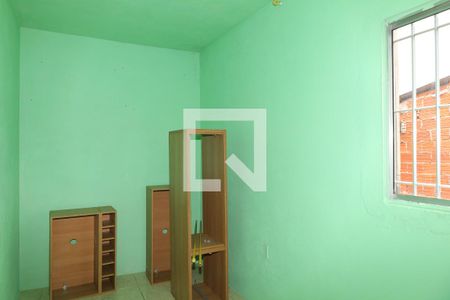 Quarto 1 de casa para alugar com 3 quartos, 40m² em Jardim Centenario, São Paulo