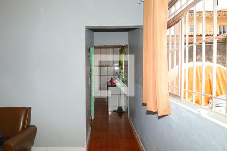 Sala de casa para alugar com 3 quartos, 40m² em Jardim Centenario, São Paulo
