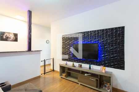 Sala de apartamento à venda com 1 quarto, 65m² em Vila Carmosina, São Paulo