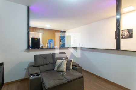 Apartamento à venda com 1 quarto, 65m² em Vila Carmosina, São Paulo