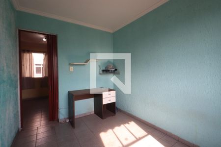 Quarto 2 de apartamento para alugar com 2 quartos, 45m² em Vila Bancaria, São Paulo