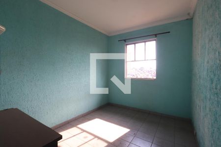 Quarto 2 de apartamento para alugar com 2 quartos, 45m² em Vila Bancaria, São Paulo