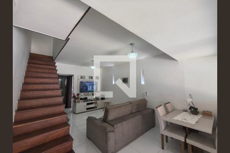 Casa à venda com 3 quartos, 120m² em Tanque, Rio de Janeiro