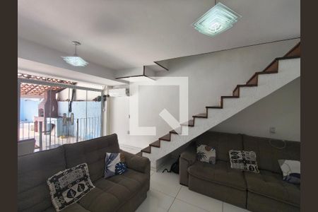 Casa à venda com 3 quartos, 120m² em Tanque, Rio de Janeiro