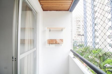 Varanda de apartamento para alugar com 2 quartos, 55m² em Vila Regente Feijó, São Paulo