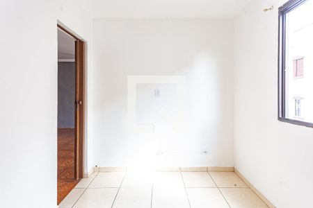 Quarto 2 de apartamento para alugar com 2 quartos, 42m² em Parque Bristol, São Paulo