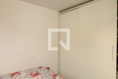 Quarto 1 de apartamento para alugar com 2 quartos, 46m² em Itaquera, São Paulo