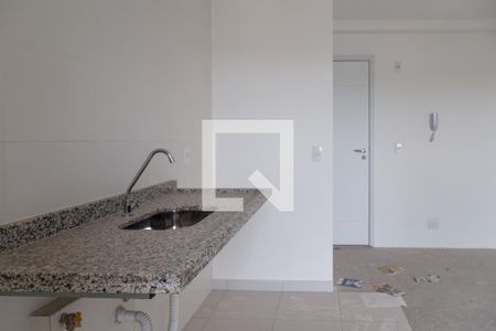 Cozinha de apartamento à venda com 2 quartos, 45m² em Vila Galvão, Guarulhos