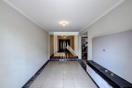 Sala de casa à venda com 3 quartos, 200m² em Vila Monumento, São Paulo