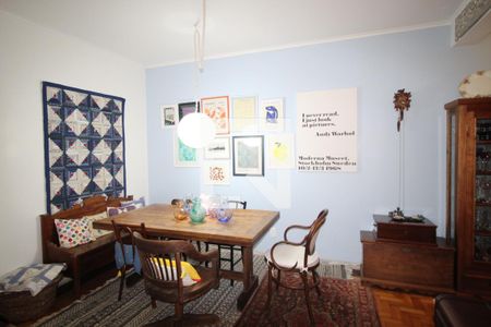 Sala de apartamento à venda com 3 quartos, 110m² em Rio Branco, Porto Alegre