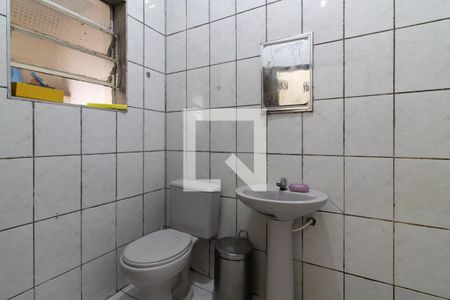 Banheiro de casa à venda com 2 quartos, 220m² em Cangaiba, São Paulo