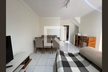 Sala de casa de condomínio à venda com 3 quartos, 170m² em Jardim Cláudia, São Paulo