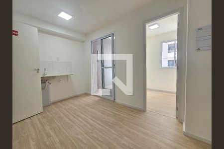 Sala/Cozinha de apartamento para alugar com 1 quarto, 36m² em Vila Plana, São Paulo