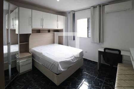 Quarto 1 de casa para alugar com 3 quartos, 65m² em Parque Ramos Freitas, São Paulo