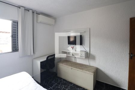 Quarto 1 de casa para alugar com 3 quartos, 65m² em Parque Ramos Freitas, São Paulo