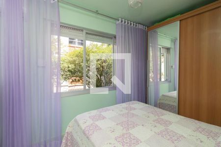 Quarto 1 de apartamento à venda com 2 quartos, 50m² em Cristal, Porto Alegre