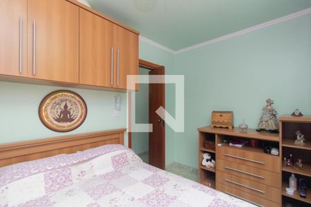 Quarto 1 de apartamento à venda com 2 quartos, 50m² em Cristal, Porto Alegre